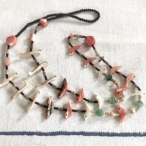 Authentic vintage Native American Zuni artisan carved birds fish fetish necklace